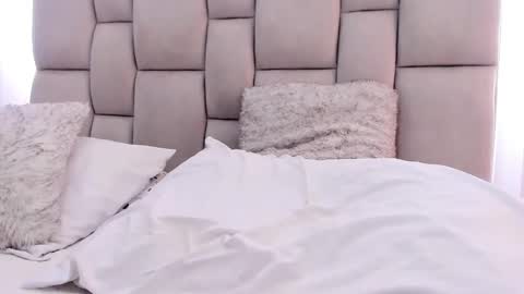 Ana      online show from 12.04.24