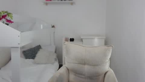 Snapshot of kim_bellemore chatting on 05.20.26 Kimberly online show from 05.20.26