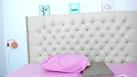 kim_eli online show from 01.13.25