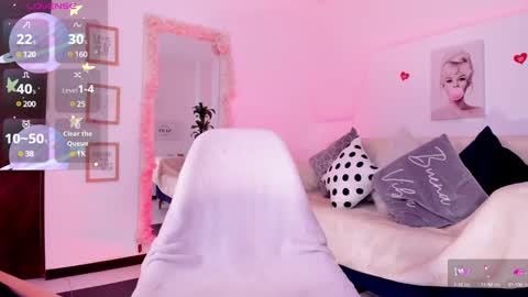 Kim  online show from 01.29.25