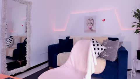 Kim  online show from 03.06.25