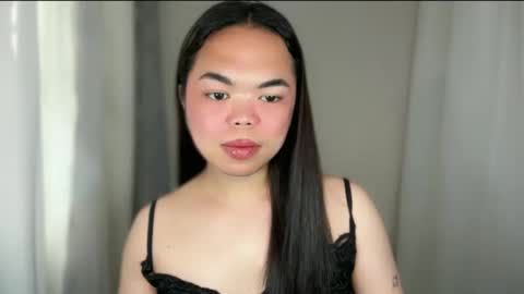 Snapshot of kim_kyile chatting on 01.10.26 KYLIE online show from 01.10.26