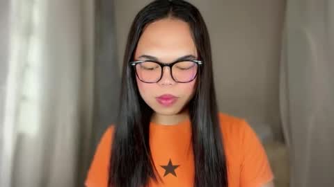 Snapshot of kim_kyile chatting on 01.16.26 KYLIE online show from 01.16.26