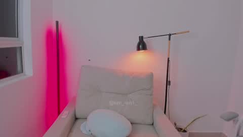 Kim Lian online show from 04.09.26