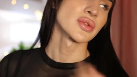 Kim Oberlin online show from 02.12.25