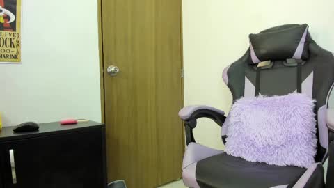 kamila online show from 04.27.26