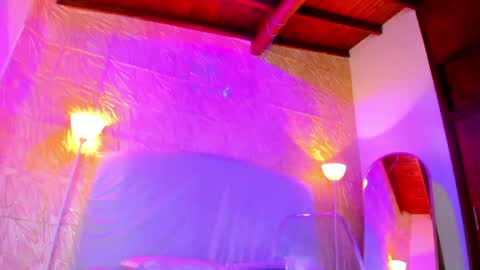 kimberly gonzalez online show from 04.11.26