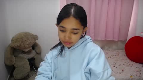 Kim online show from 02.14.25