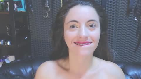  KIMBERLY SWAN  online show from 01.27.25