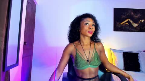 Snapshot of kimberlybanks2 chatting on 02.27.25 Kimberly Banks online show from 02.27.25