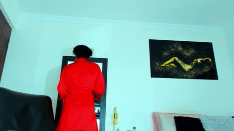 Kimberly Banks online show from 02.23.26