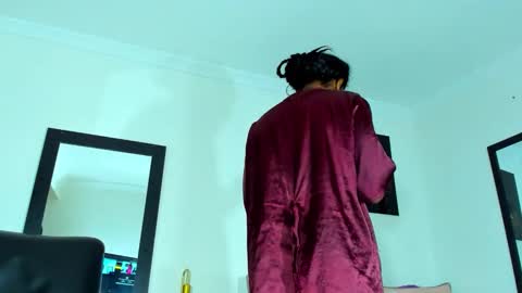 Kimberly Banks online show from 03.03.26