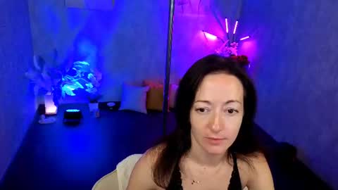 Snapshot of kimberlyray777 chatting on 06.18.26 Kimberly online show from 06.18.26