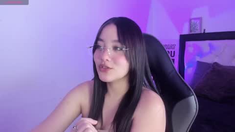 Snapshot of kimgarcez chatting on 09.12.25 kimgarcez online show from 09.12.25