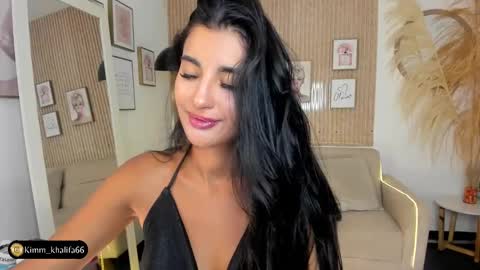 Kim  online show from 01.31.25