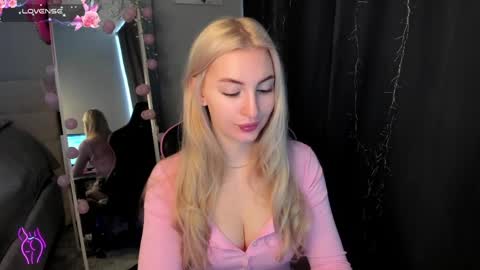 Snapshot of kimmy1_powell chatting on 04.23.26 kimmy1_powell online show from 04.23.26
