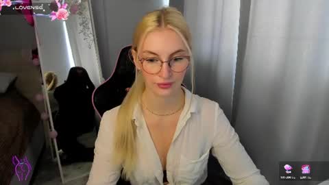kimmy1_powell online show from 06.30.26
