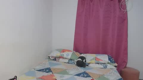 Snapshot of kimmy94192 chatting on 01.11.25 kimmy94192 online show from 01.11.25