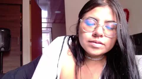 Kimmy online show from 03.04.25