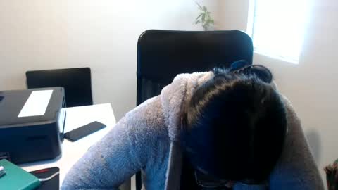 Kimmy online show from 07.04.26