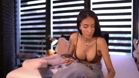 Kim online show from 07.12.26