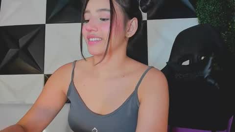 Snapshot of kimtandrys_ chatting on 10.02.25 kimtandrys_ online show from 10.02.25