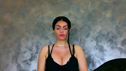 Kim Wilmes online show from 04.09.26