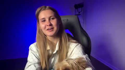 Snapshot of kinci06 chatting on 03.05.25 kinci06 online show from 03.05.25