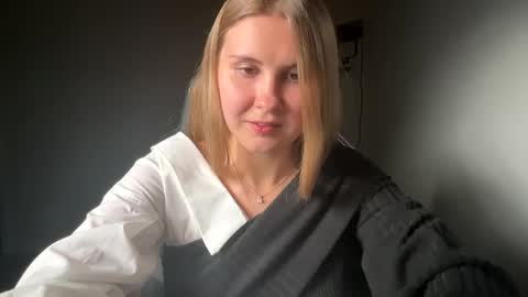 Snapshot of kinci06 chatting on 03.07.25 kinci06 online show from 03.07.25