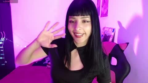 Kind Scarlett online show from 07.07.26