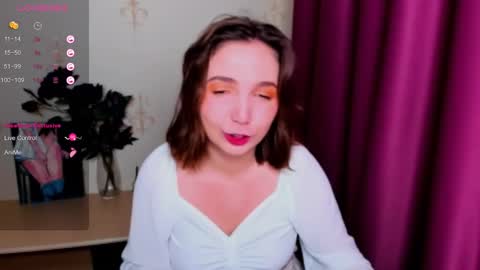 Hazel online show from 09.14.25