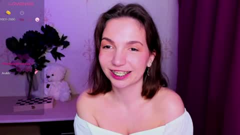 Hazel online show from 04.09.26