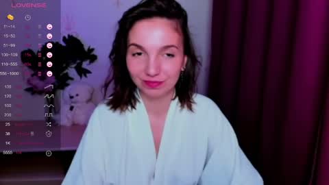 Hazel online show from 05.07.26
