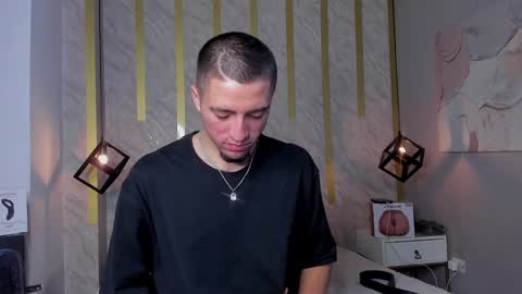 King Dante  online show from 03.11.25