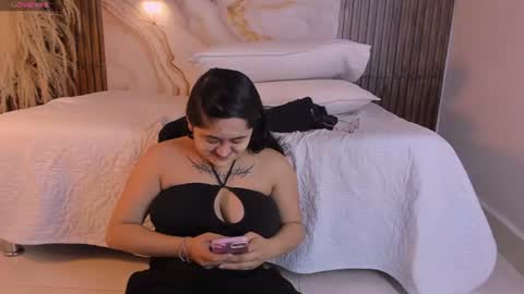Snapshot of king_lovely_horny chatting on 07.17.26 KING online show from 07.17.26