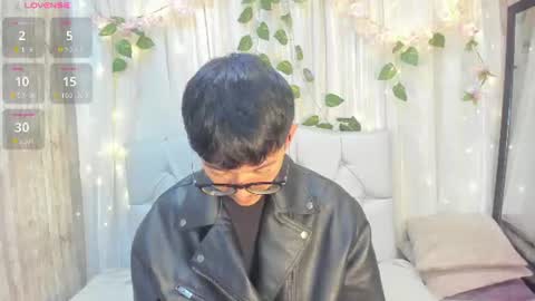 Snapshot of king_luxury1 chatting on 07.29.26 King online show from 07.29.26