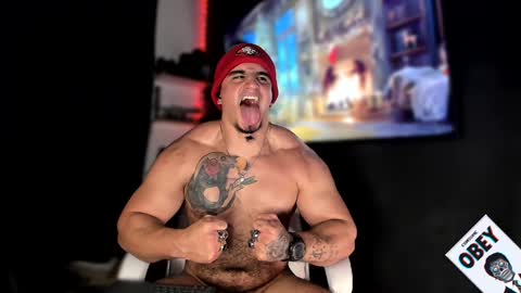 King Bear online show from 02.03.25