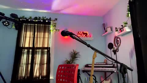 Snapshot of kingcorbra chatting on 01.21.25 KC online show from 01.21.25