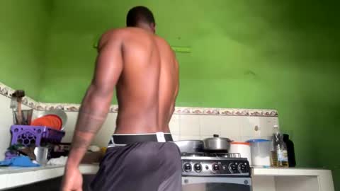 Snapshot of kingdavidmaster chatting on 03.04.25 King online show from 03.04.25