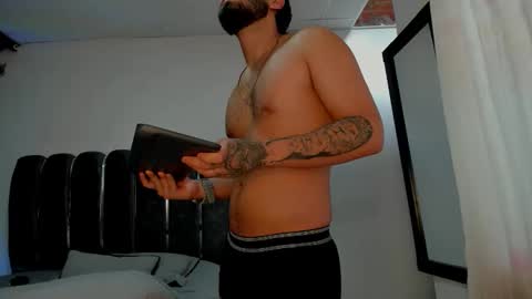 Snapshot of kingdominicx chatting on 03.22.26 Dominic online show from 03.22.26