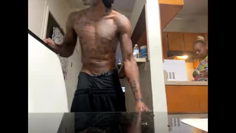 Snapshot of kingecstasyxxx chatting on 11.18.25 KingEcstasyXXX online show from 11.18.25