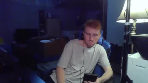 Snapshot of kingoffootfetish chatting on 12.05.24 Master King Tommy online show from 12.05.24