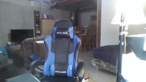 Snapshot of kingoffootfetish chatting on 12.17.24 Master King Tommy online show from 12.17.24