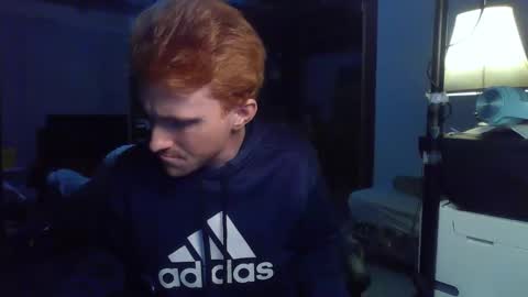 Snapshot of kingoffootfetish chatting on 01.27.25 Master King Tommy online show from 01.27.25