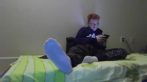 Snapshot of kingoffootfetish chatting on 02.11.25 Master King Tommy online show from 02.11.25