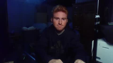 Snapshot of kingoffootfetish chatting on 09.22.25 Master King Tommy online show from 09.22.25