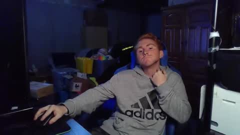 Snapshot of kingoffootfetish chatting on 10.25.25 Master King Tommy online show from 10.25.25