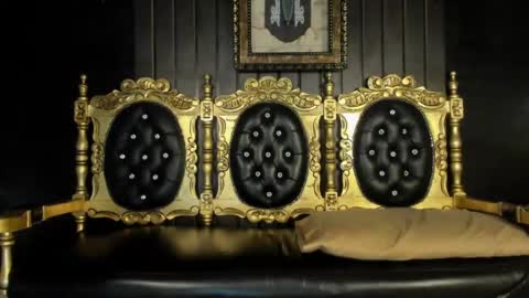  A L E X  online show from 12.28.24