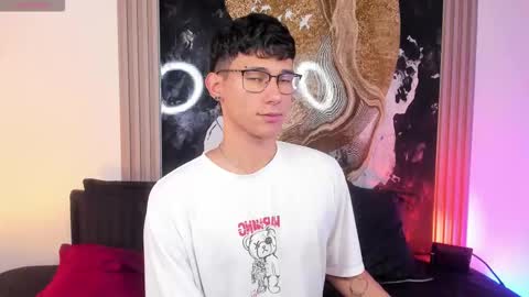  A L E X  online show from 03.30.26