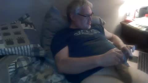 kingtongue10 online show from 01.08.25